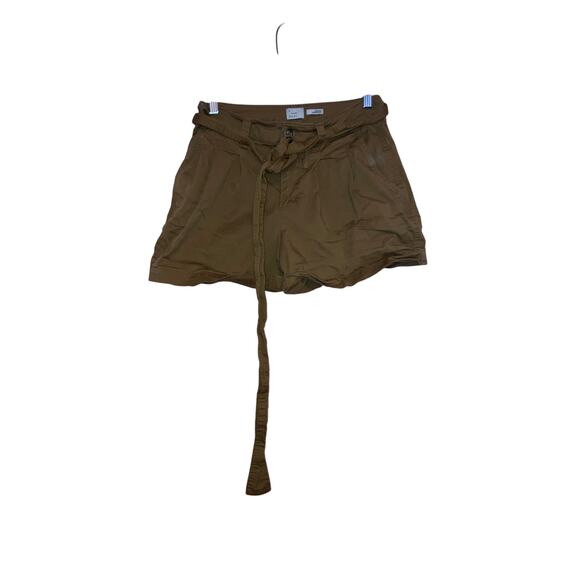 A New Day brown stretch shorts size 4 with belt - Picture 1 of 3